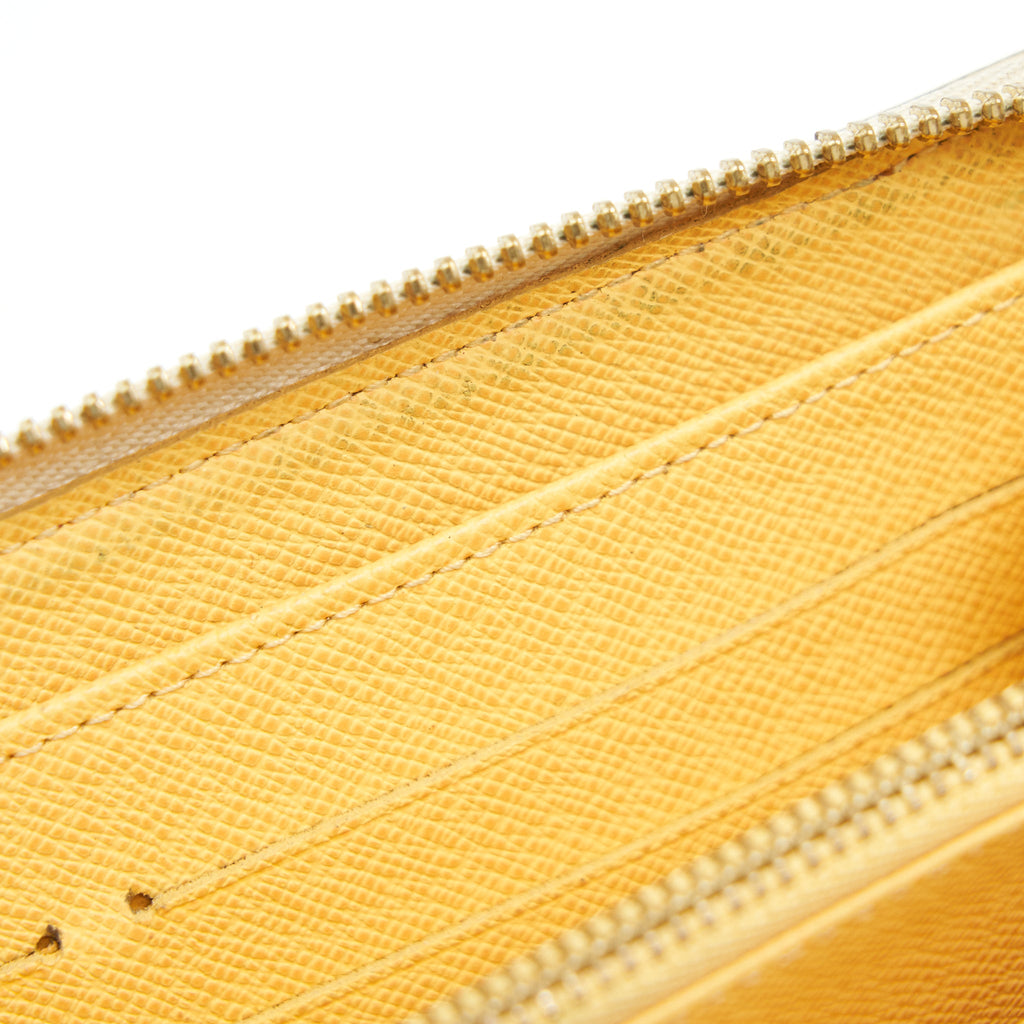 louis-vuitton-illustre-balloon-zippy-wallet