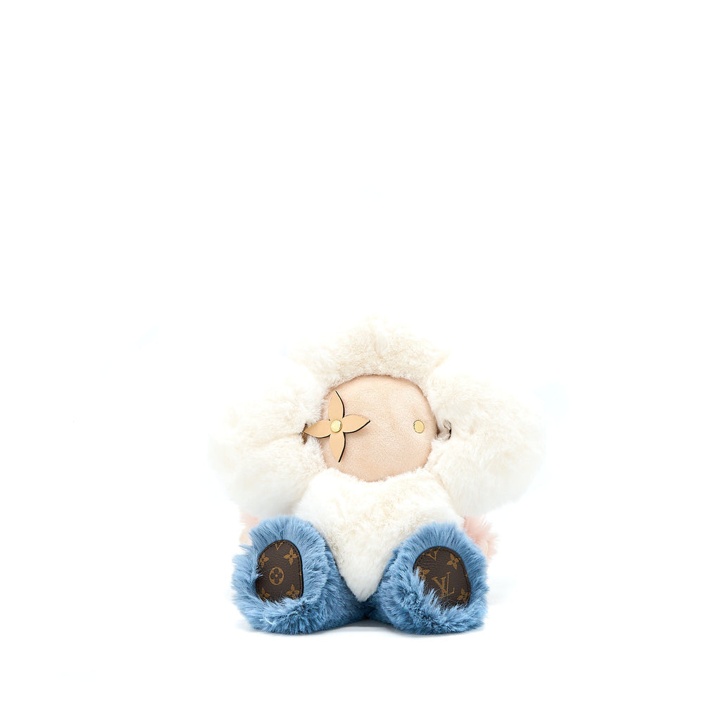 louis-vuitton-vivienne-doudou-blue-pink