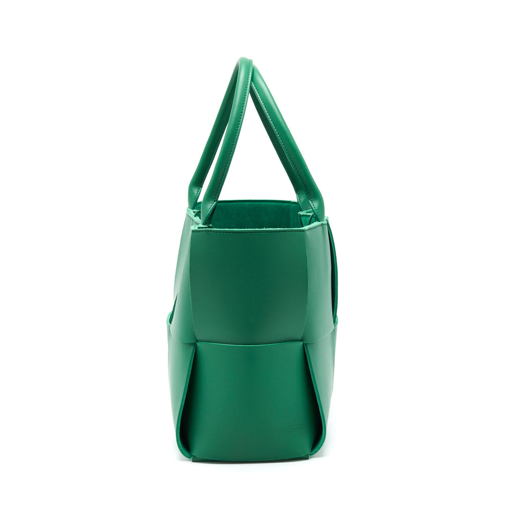 bottega-veneta-arco-tote-bag-parakeet-green