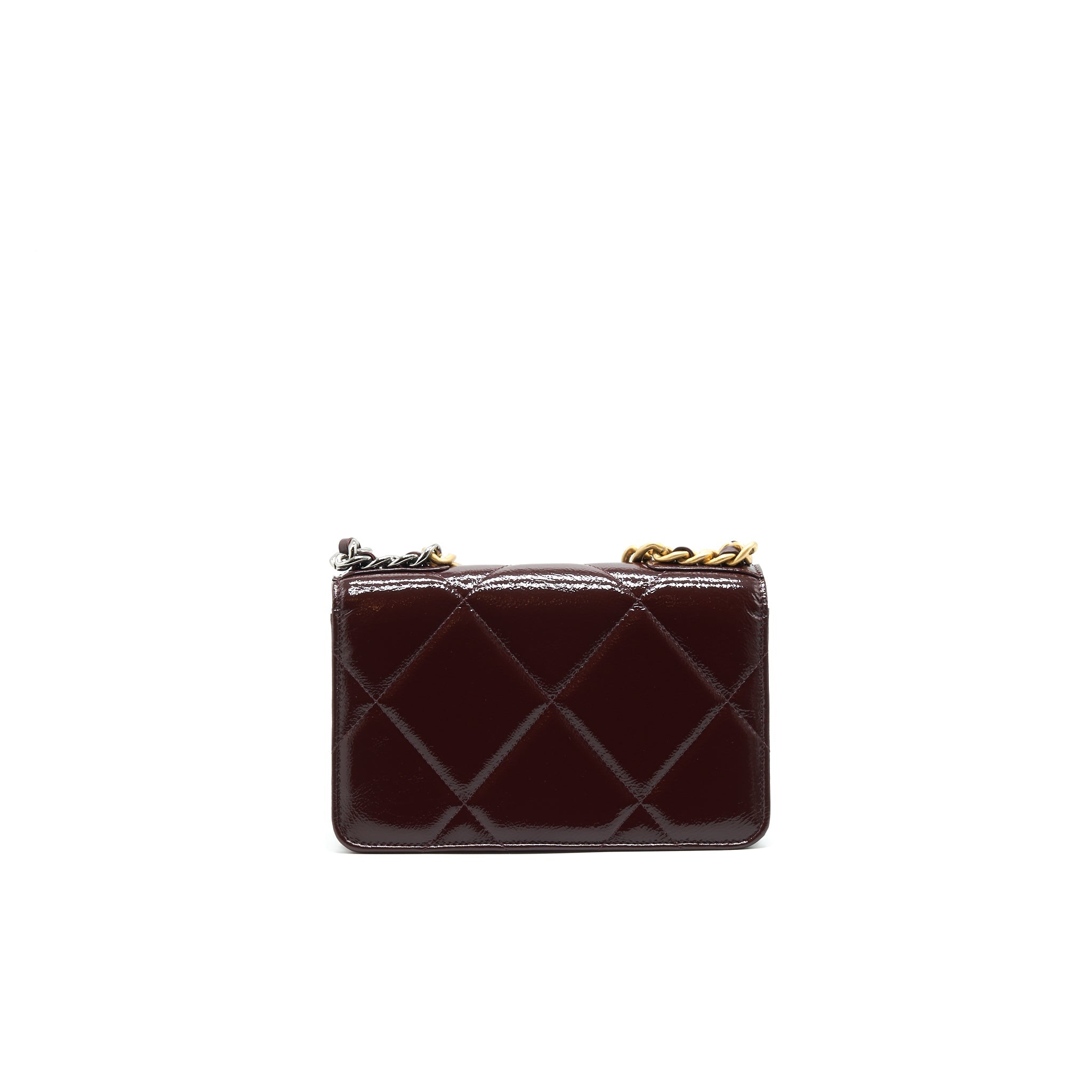 chanel-19-wallet-on-chain-burgundy