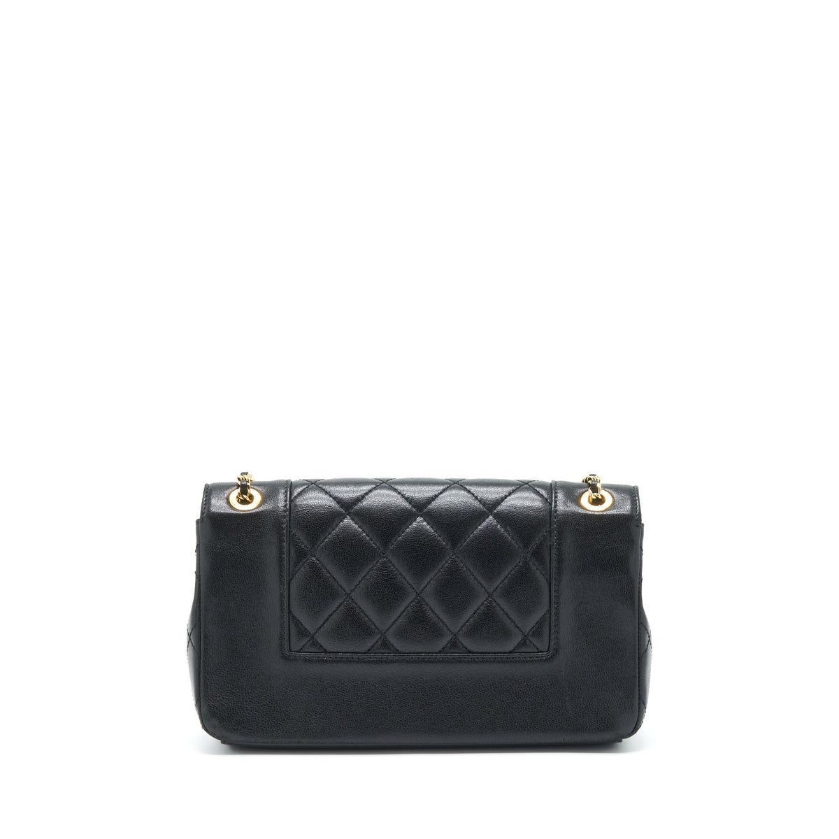chanel-cc-logo-flap-bag-lambskin-black-ghw