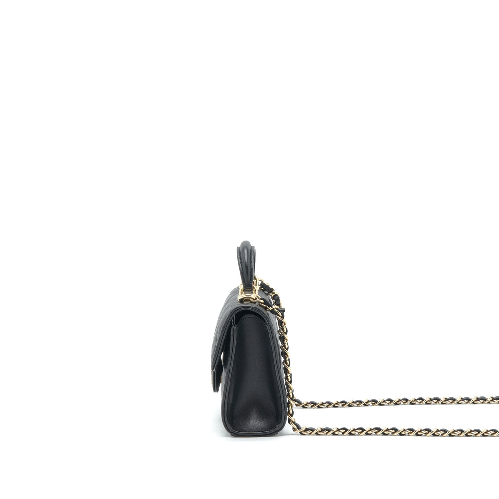 chanel-22p-top-handle-mini-flap-bag-with-chain-lambskin-black-lghw-2