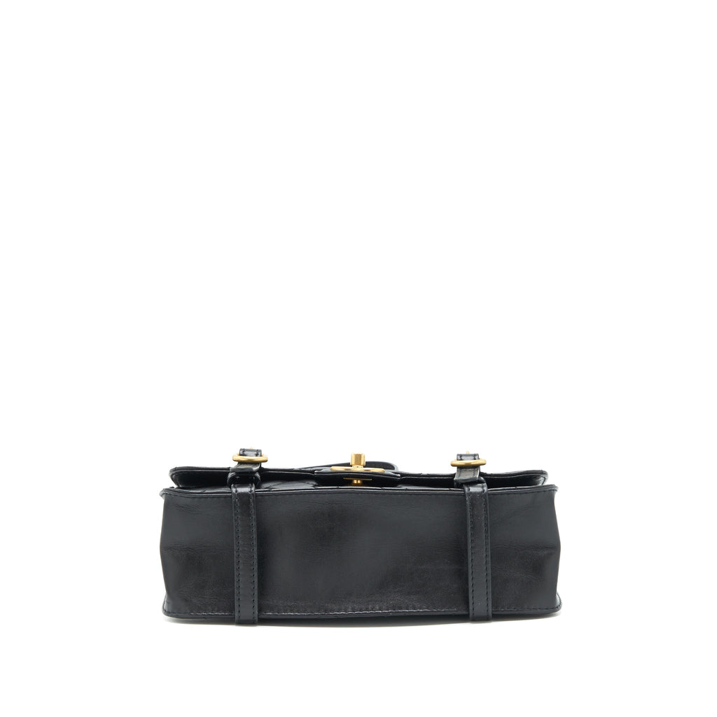 chanel-21b-messenger-bag-calfskin-black-ghw
