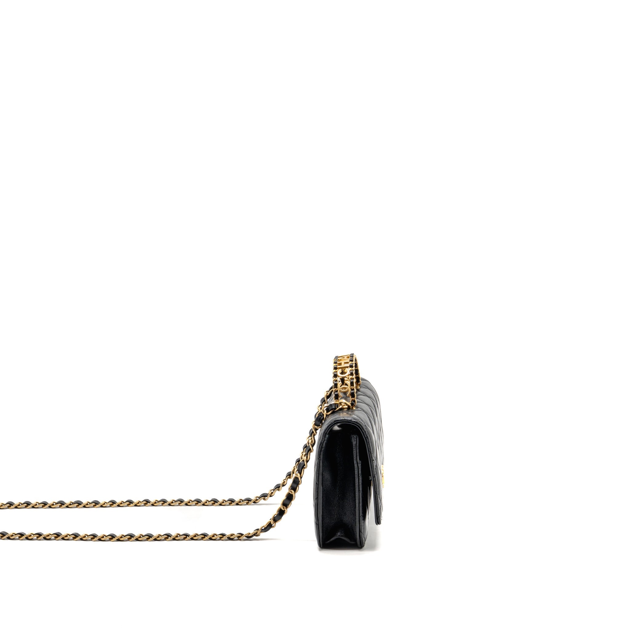 chanel-letter-logo-top-handle-wallet-on-chain-lambskin-black-ghw-microchip