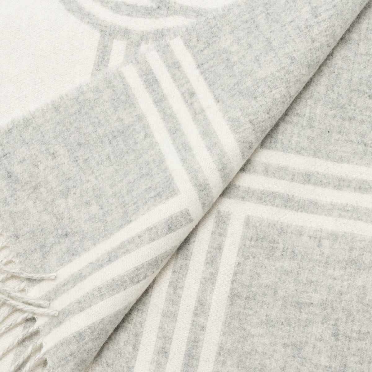 hermes-petite-casaque-noeuds-marins-scarf-cashmere-ivoire-gris-clair-chine