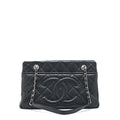 chanel-cc-logo-tote-bag-caviar-black-shw