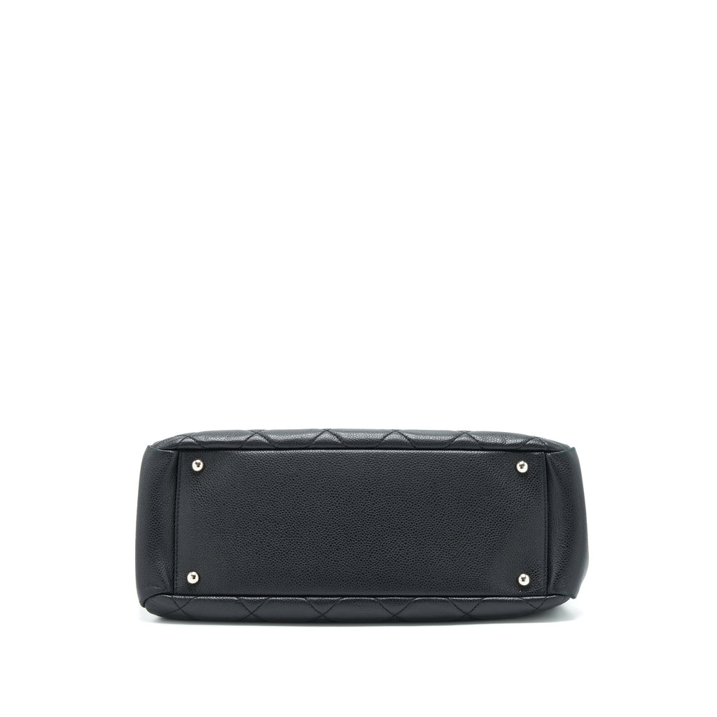 chanel-cc-logo-tote-bag-caviar-black-shw