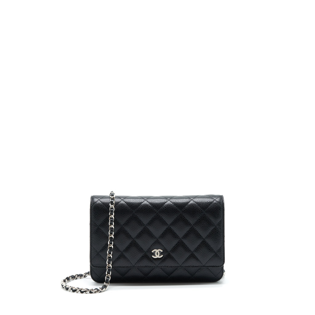 chanel-classic-wallet-on-chain-caviar-black-shw-microchip-1