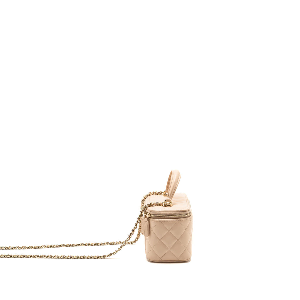 chanel-top-handle-long-vanity-case-lambskin-beige-pink-lghw-microchip