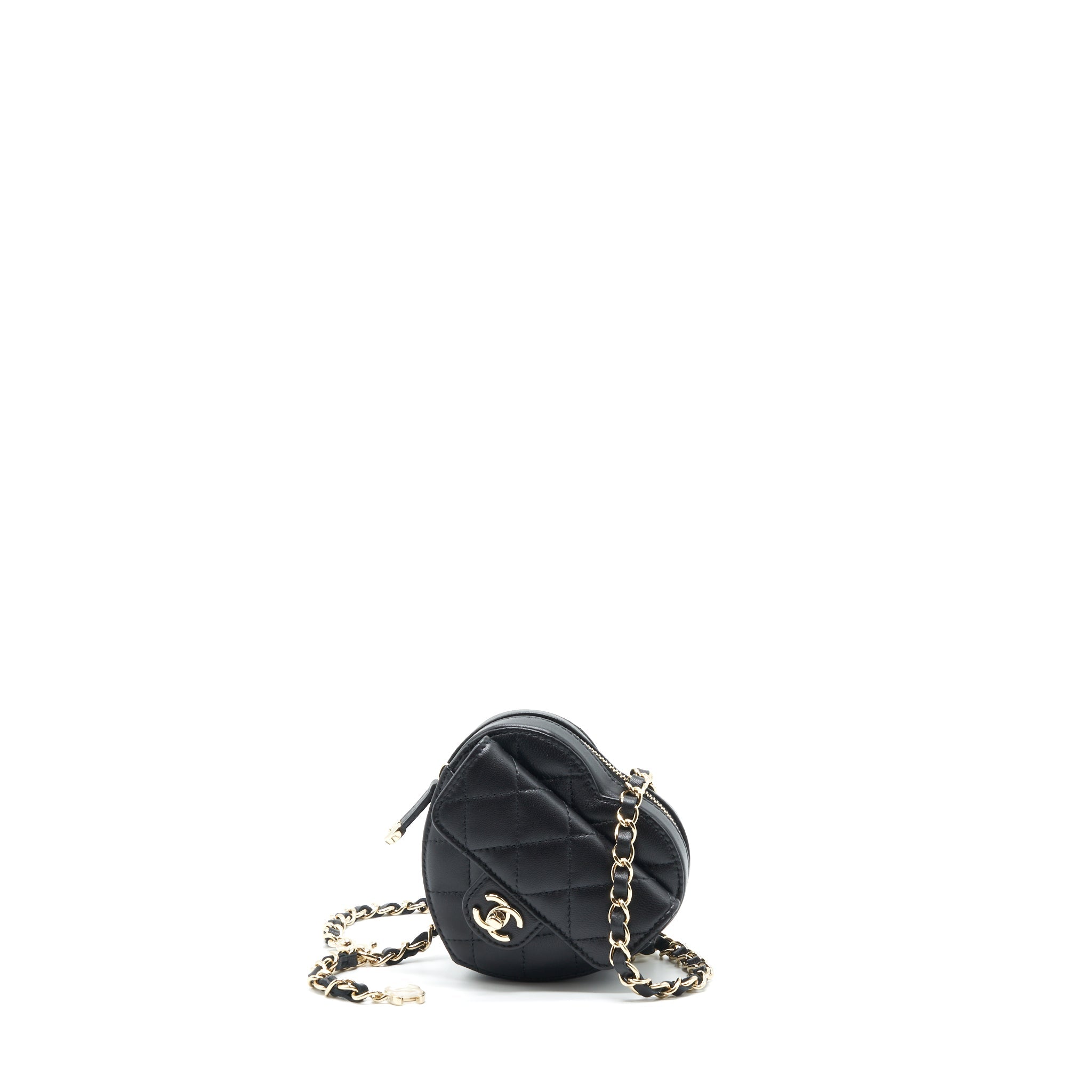 chanel-22s-heart-belt-bag-lambskin-black-lghw-2
