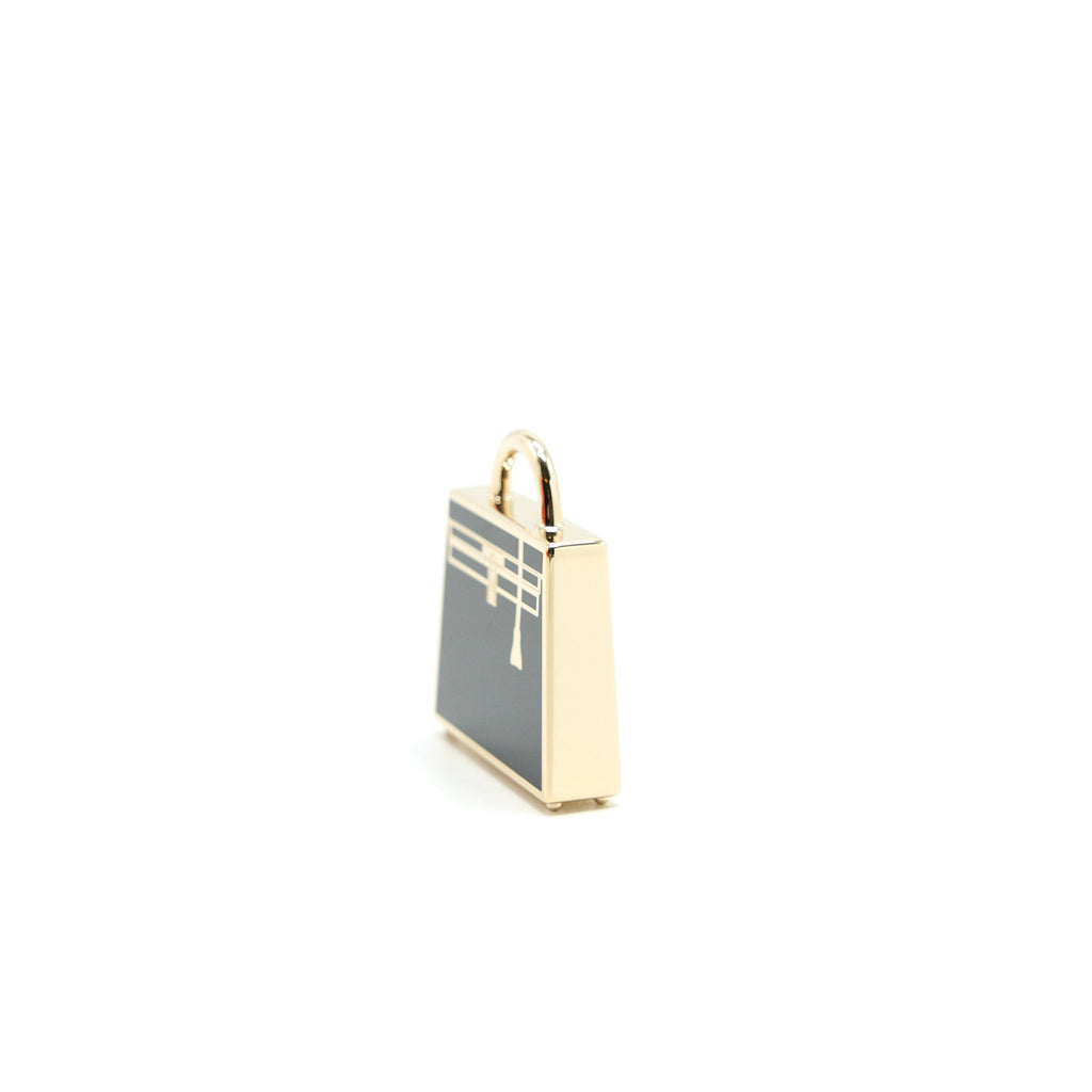 hermes-curiosite-kelly-laque-charm