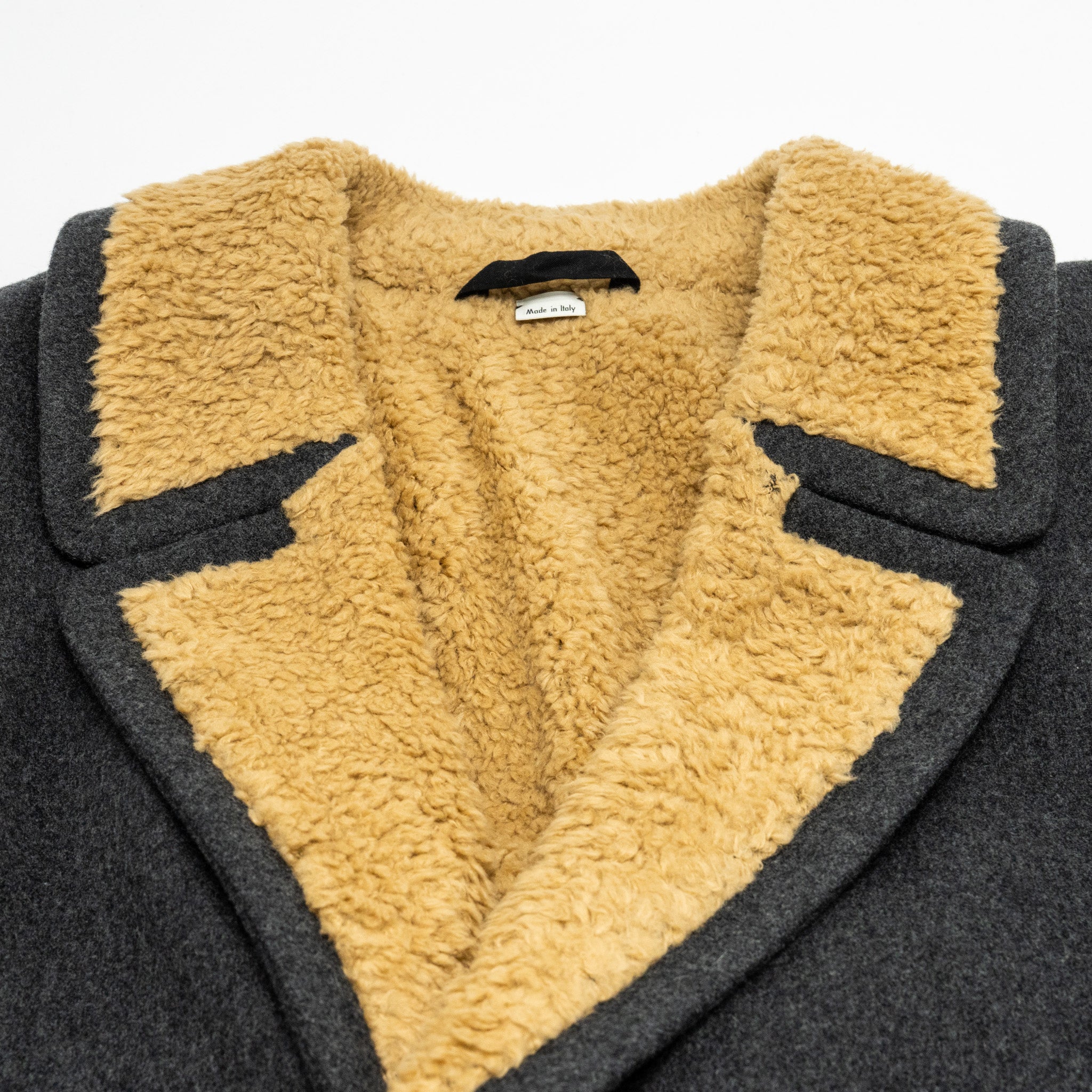 gucci-size-48-wool-coat-dark-grey
