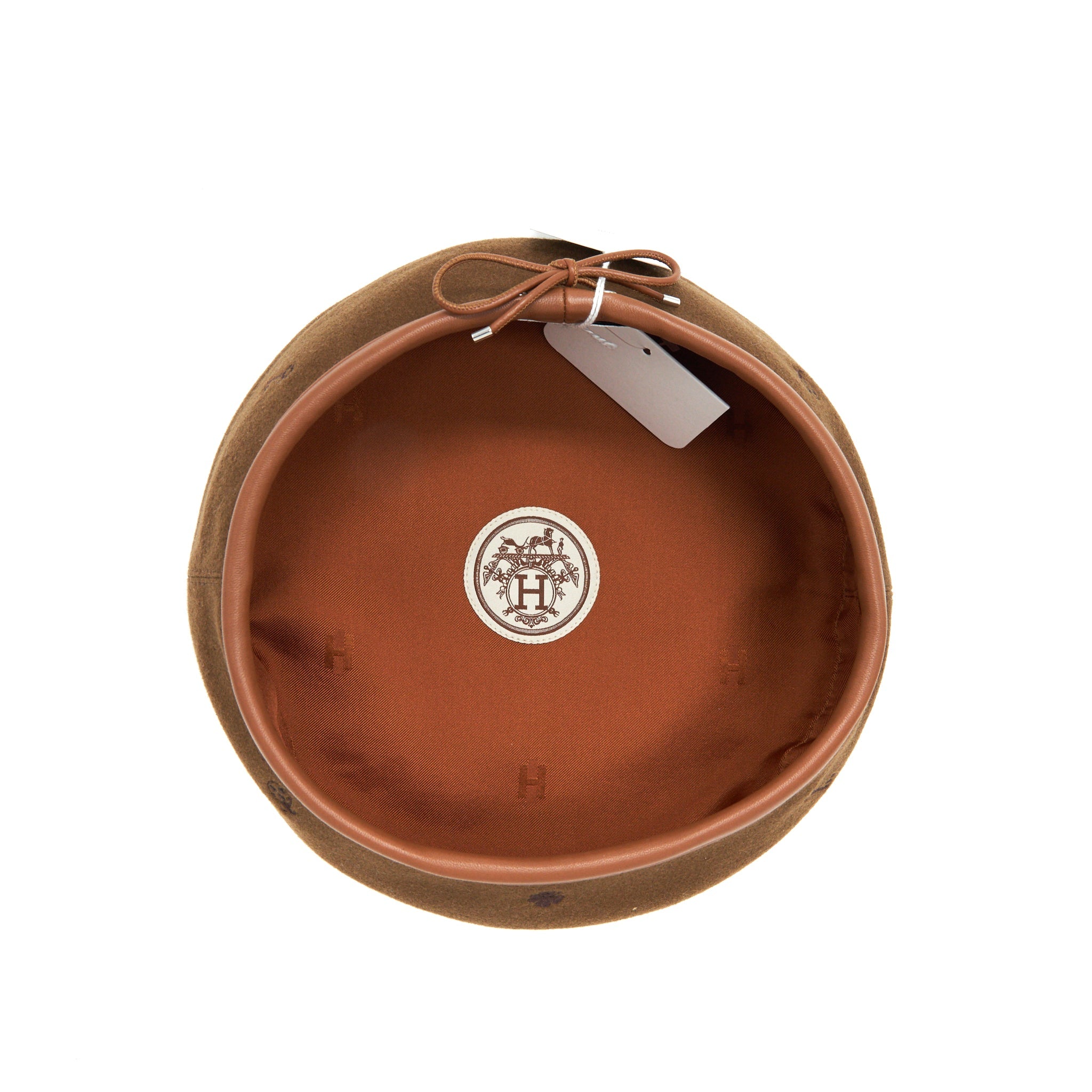 hermes-saint-honore-charms-beret-size56