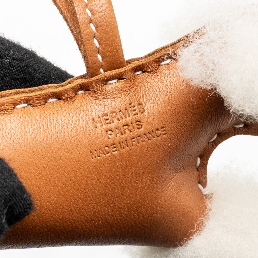 hermes-budy-shearing-bag-charm-wool-lambskin-ecru-gold-stamp-k-copy-1
