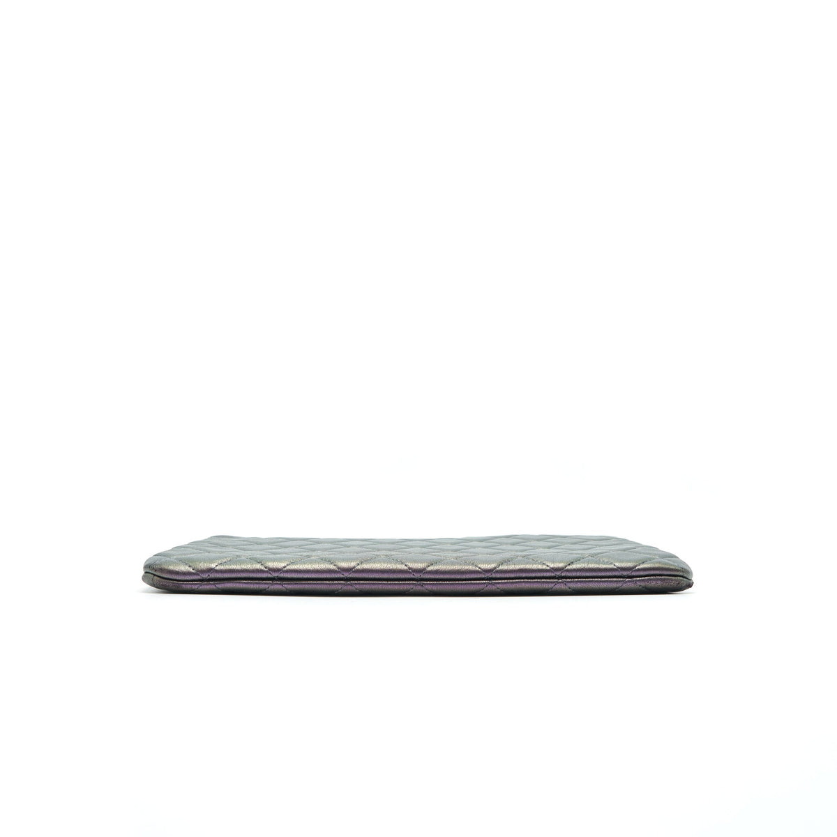 chanel-quilted-leather-clutch-bag-in-metallic-purple