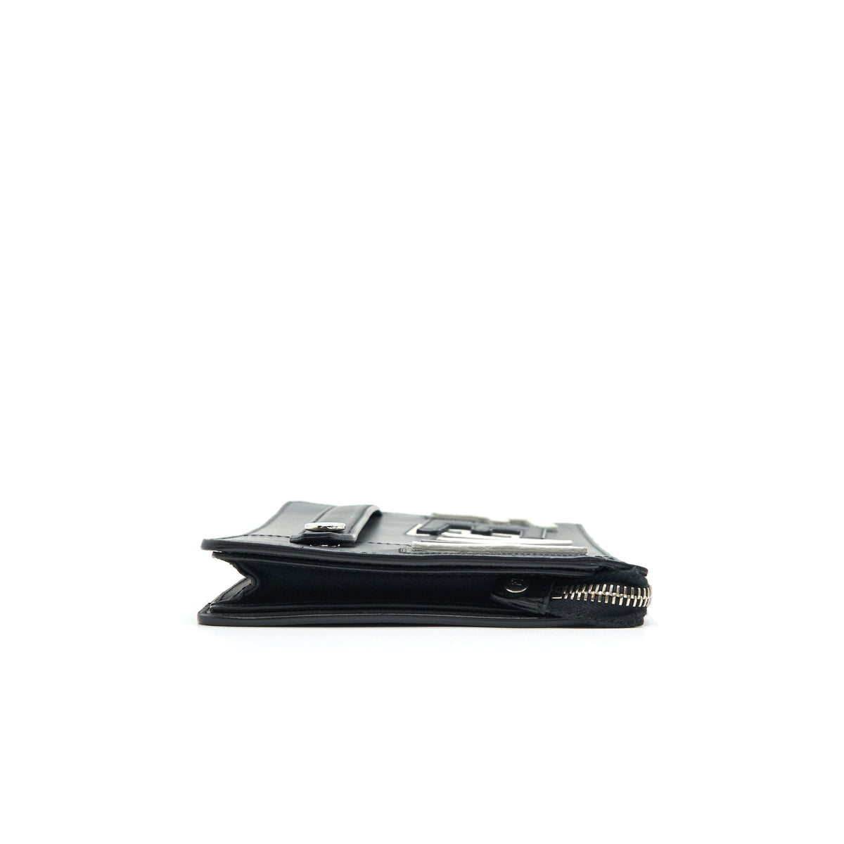 fendi-vocabulary-3d-logo-leather-pouch-with-initial