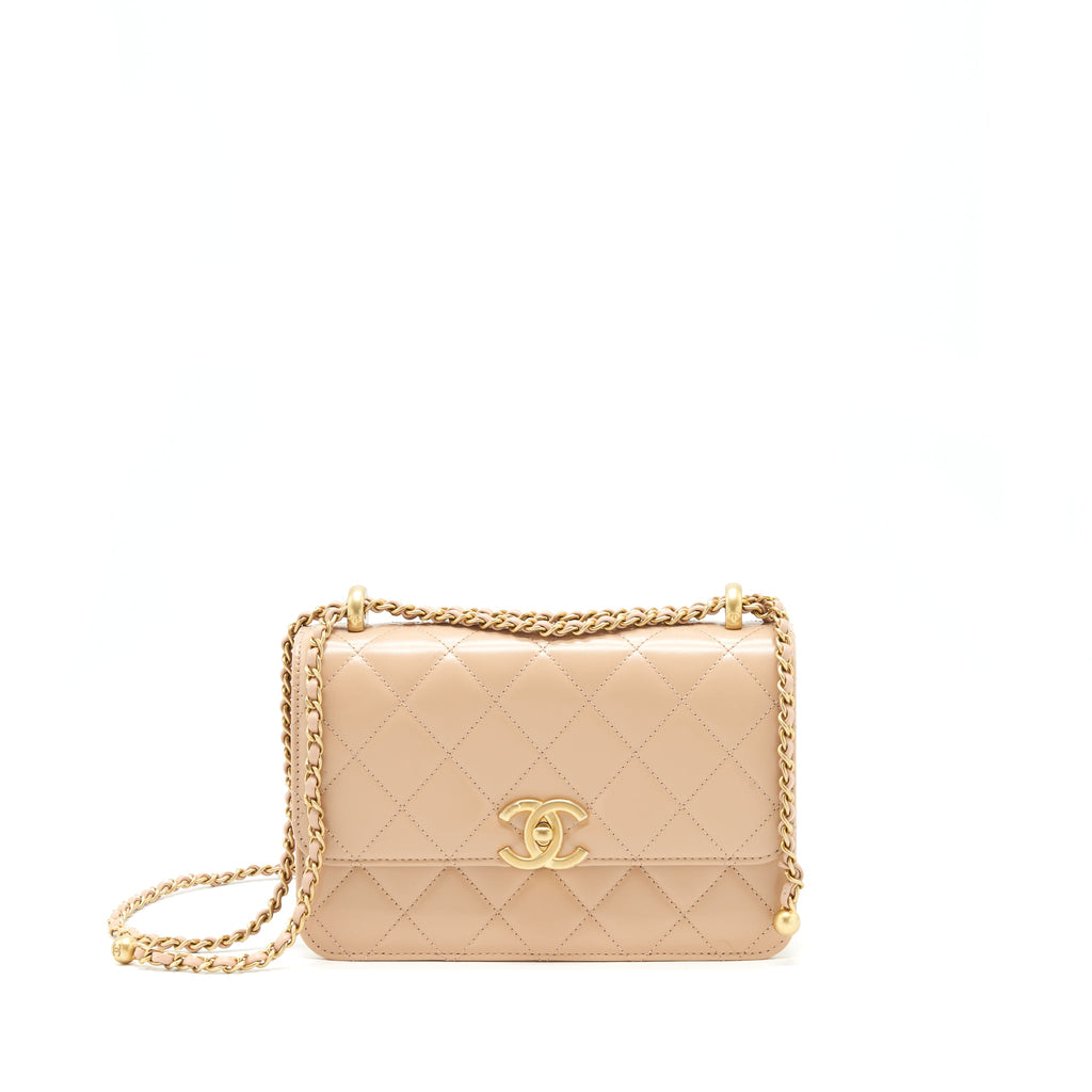 chanel-21a-gold-crush-flap-bag-calfskin-beige-ghw