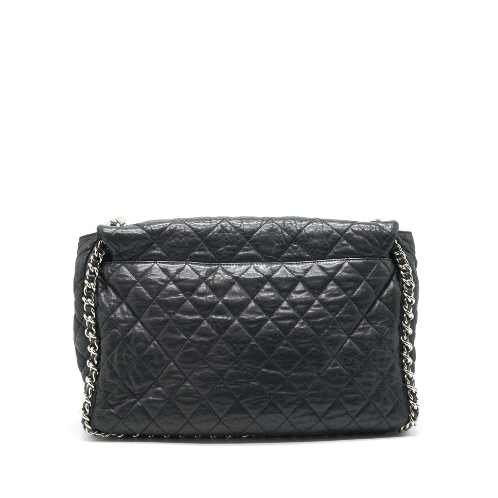 chanel-quilted-leather-chain-around-maxi-black-ruthenium-hardware