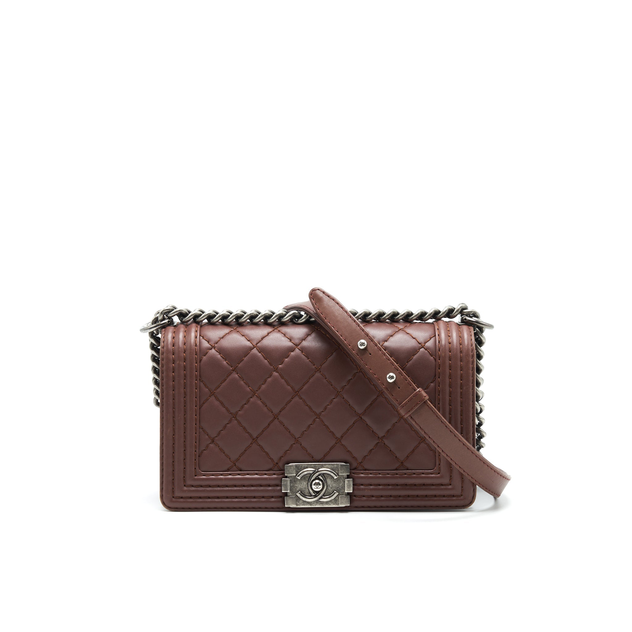 chanel-medium-boy-chanel-bag-chocolate-brown-shw