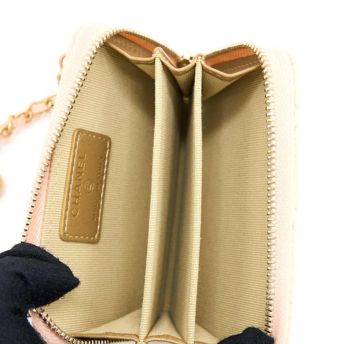 chanel-pearl-crush-zippy-card-holder-lambskin-light-pink-ghw