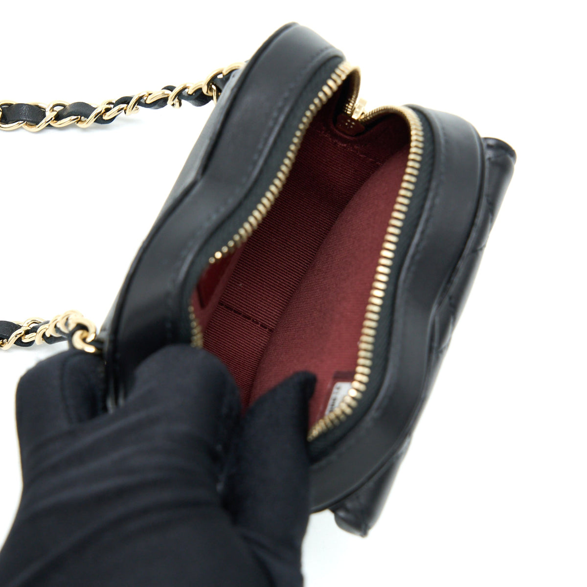 chanel-22s-heart-belt-bag-lambskin-black-lghw-5