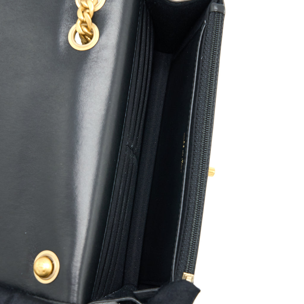 chanel-22k-gold-pillar-wallet-on-chain-lambskin-black-brushed-ghwmicrochip