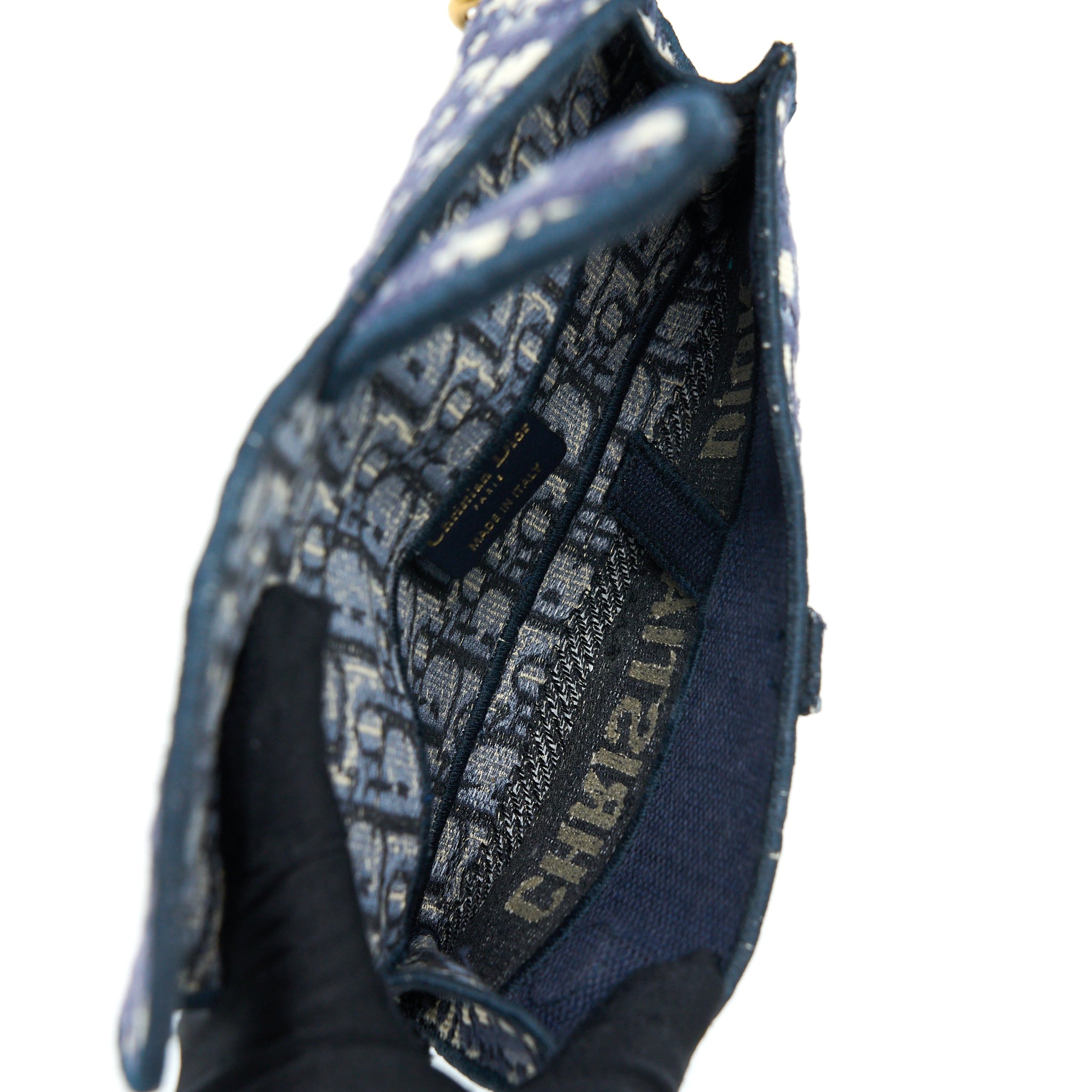 dior-saddle-slim-pouch-blue-dior-oblique-embroidery