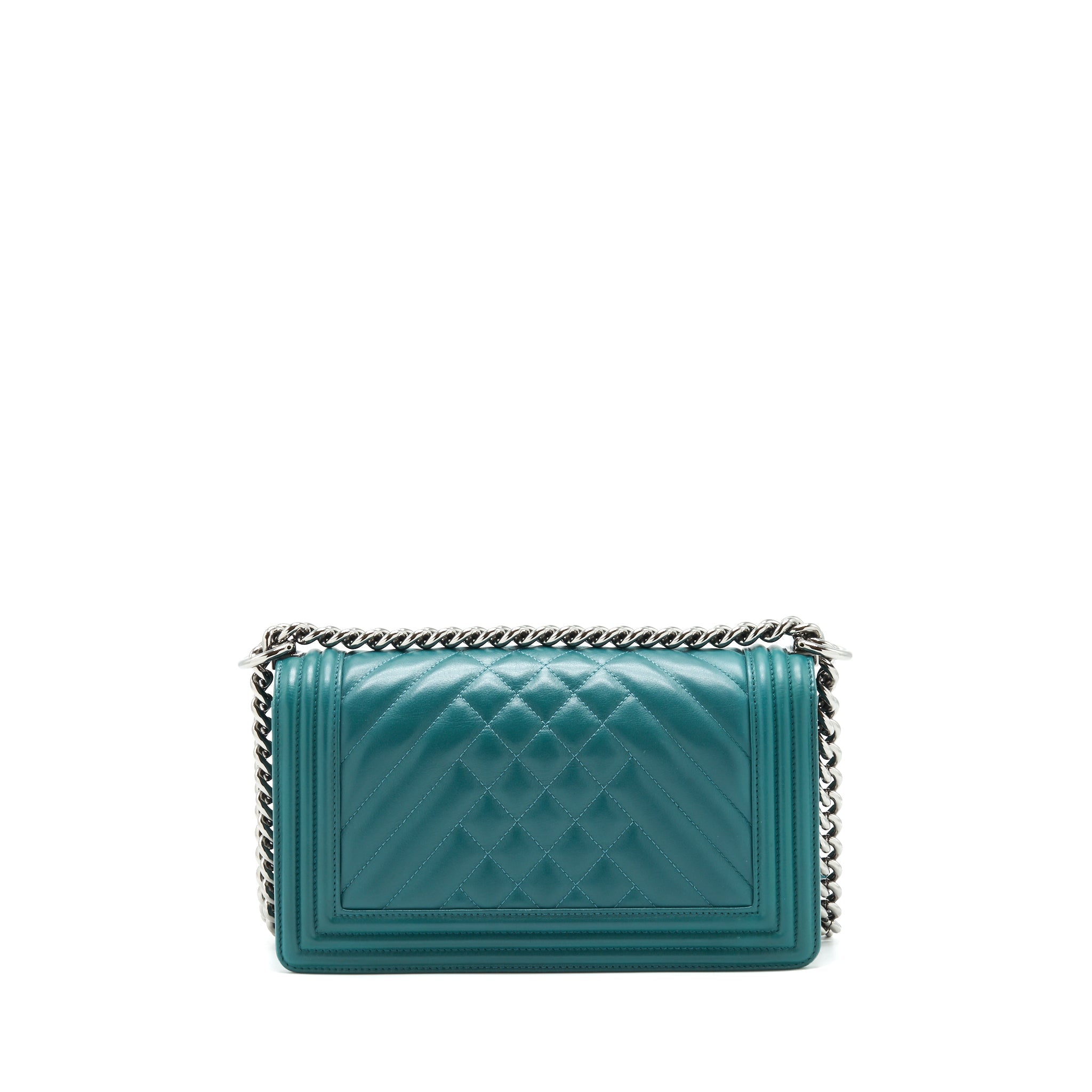 chanel-medium-boy-lambskin-green-shw