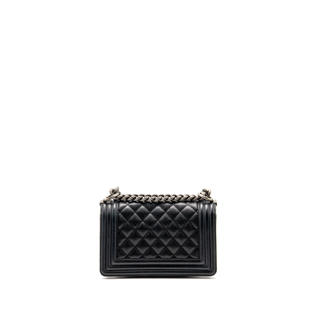 chanel-small-boy-bag-caviar-black-ruthenium-hardware-2