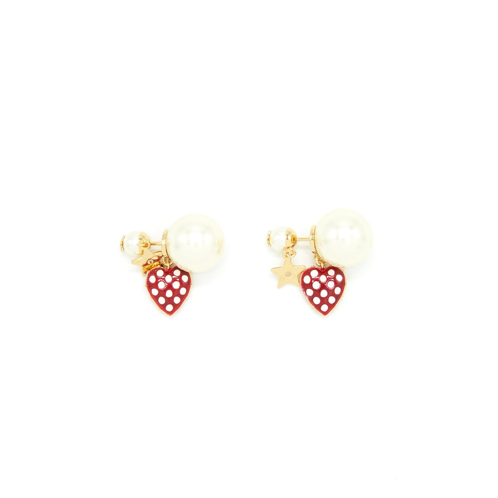 dior-heat-and-pearl-earing