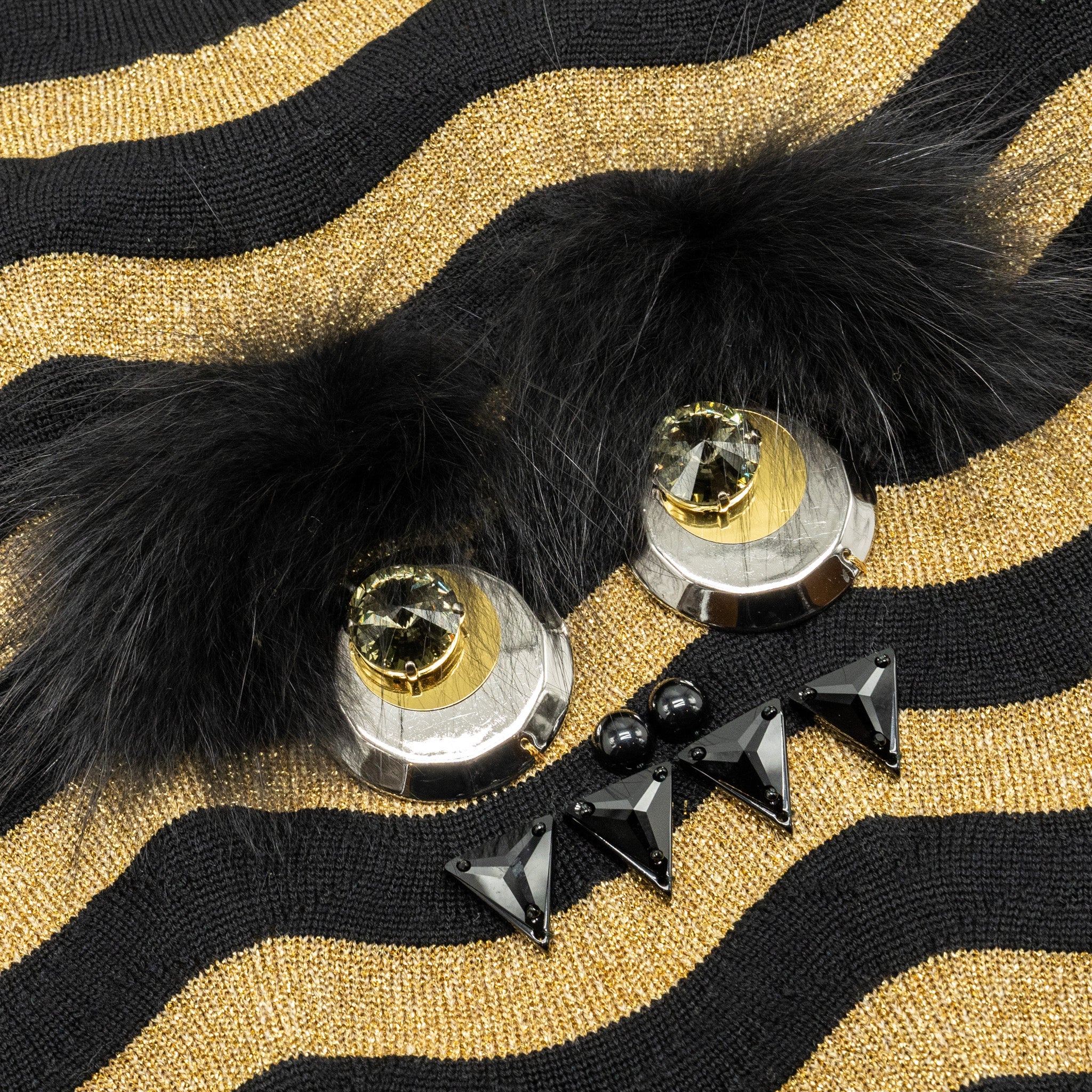 fendi-size-it38-monster-knitwear-sweater-black-gold
