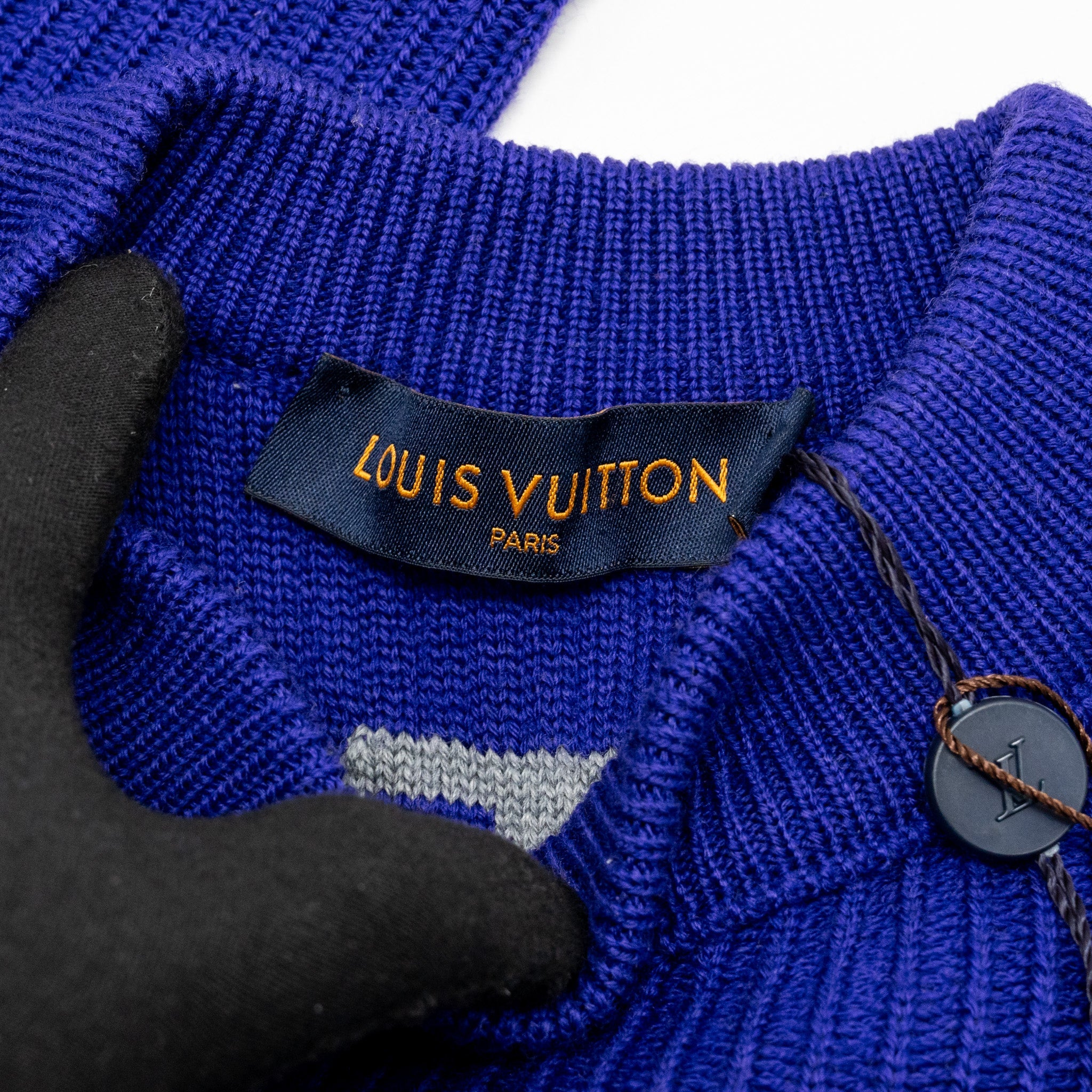 louis-vuitton-size-s-asia-limited-world-sweater-wool-purple-grey-copy