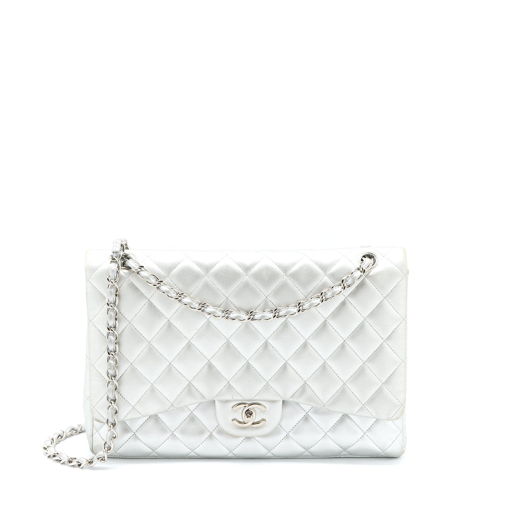 chanel-maxi-classic-single-flap-bag-lambskin-silver-shw