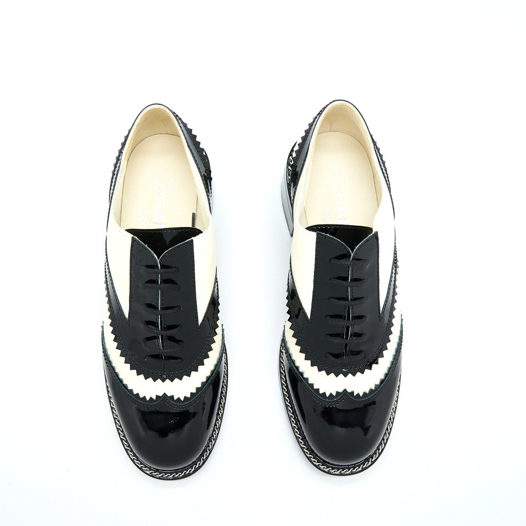 chanel-size-38-5-patent-lambskin-black-white-loafer
