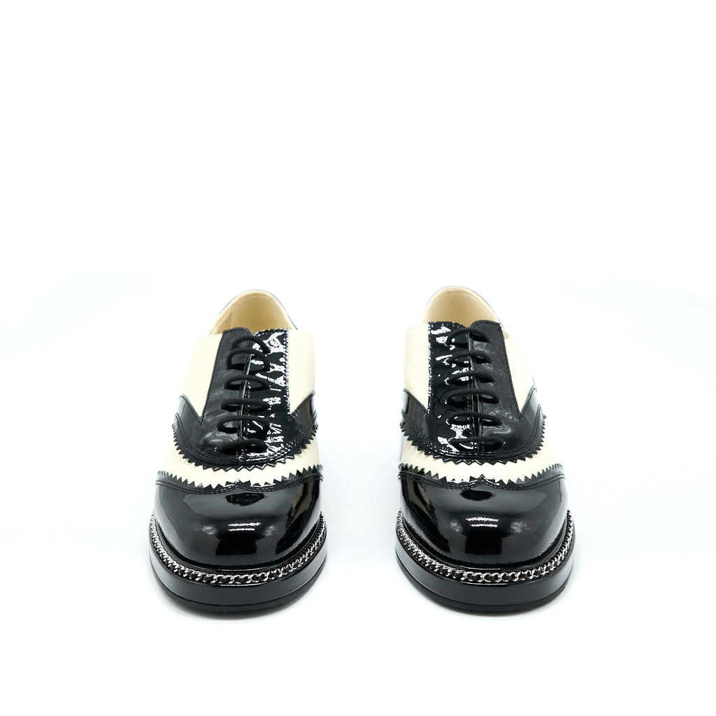 chanel-size-38-5-patent-lambskin-black-white-loafer