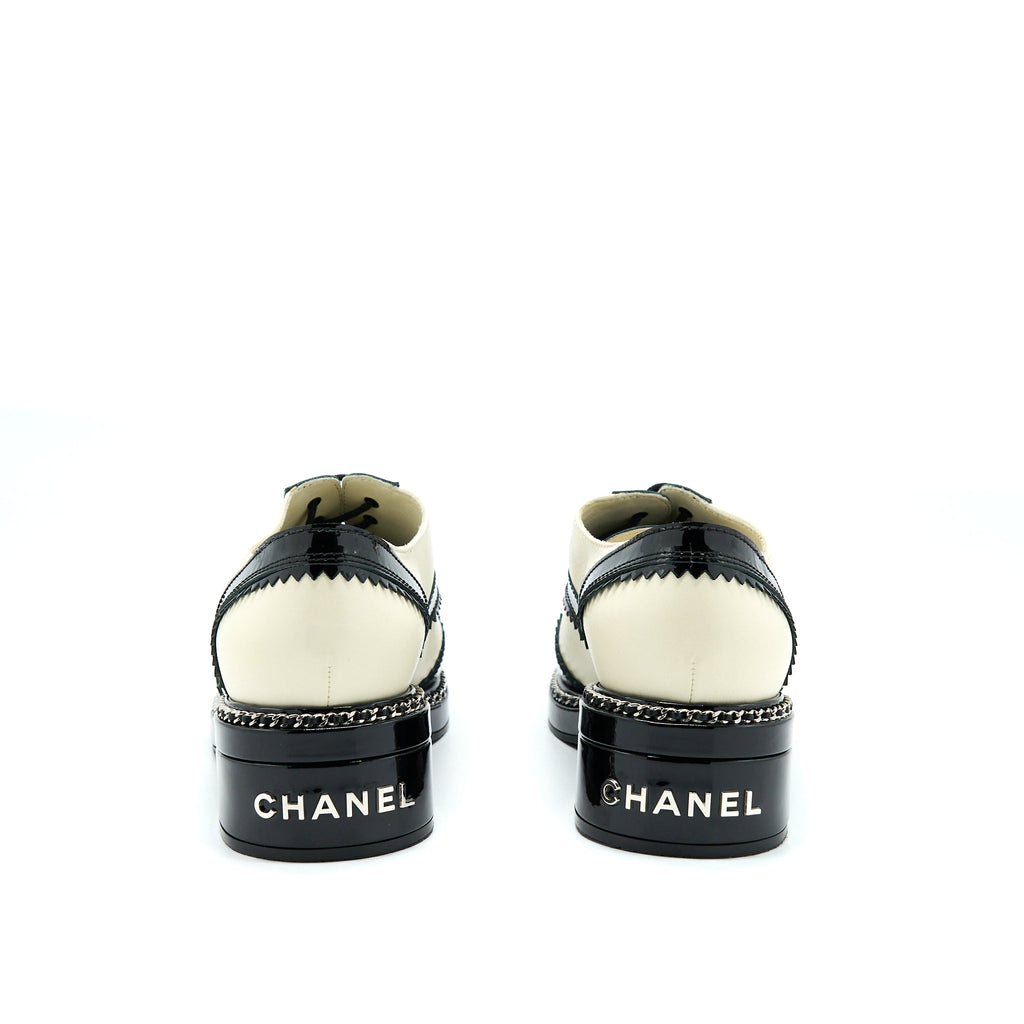chanel-size-38-5-patent-lambskin-black-white-loafer