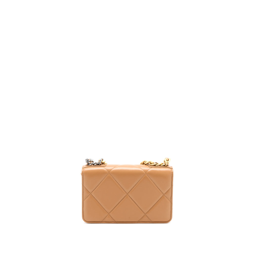 chanel-19-wallet-on-chain-lambskin-caramel-multicolour-hardware-microchip