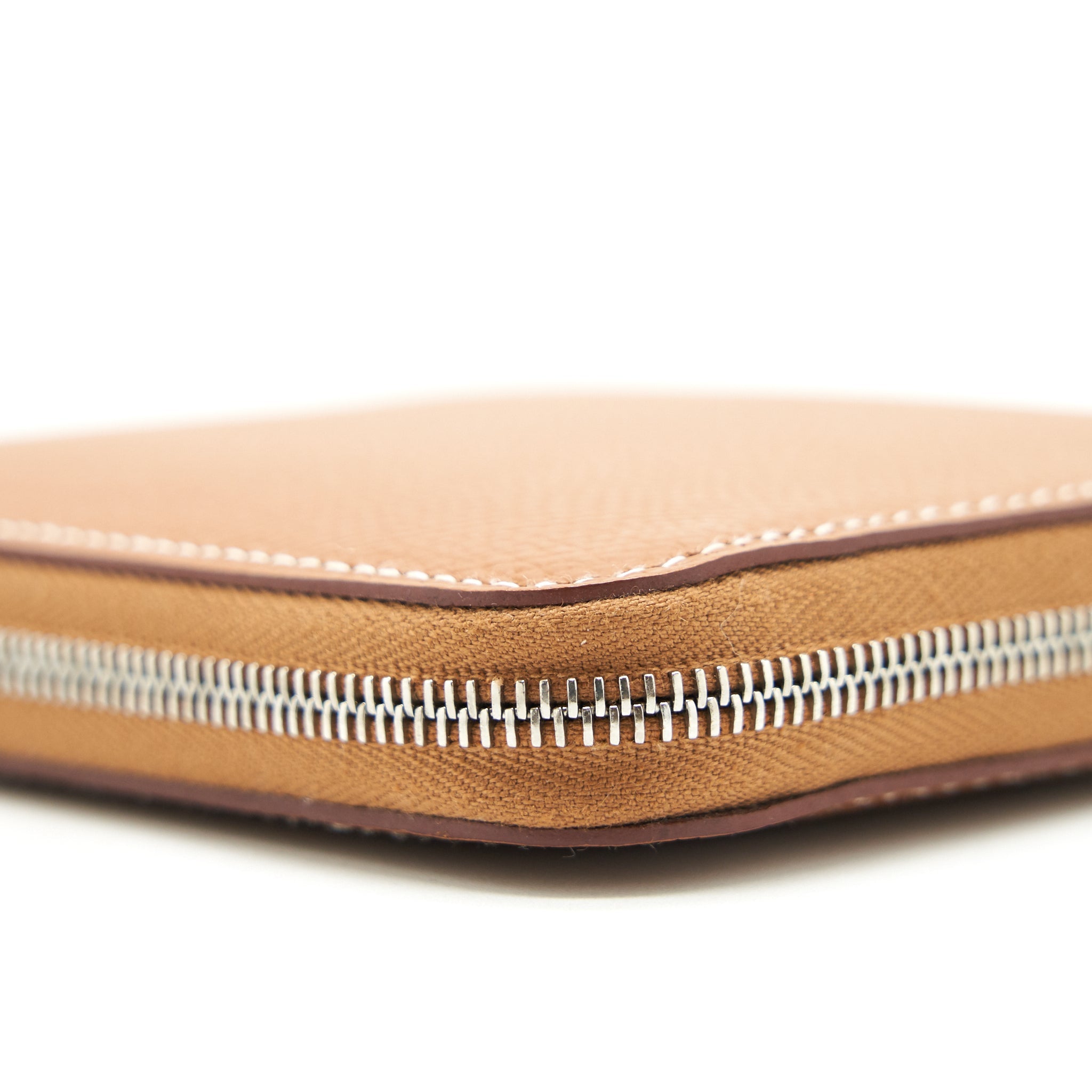 hermes-silk-compact-wallet-epsom-gold-shw