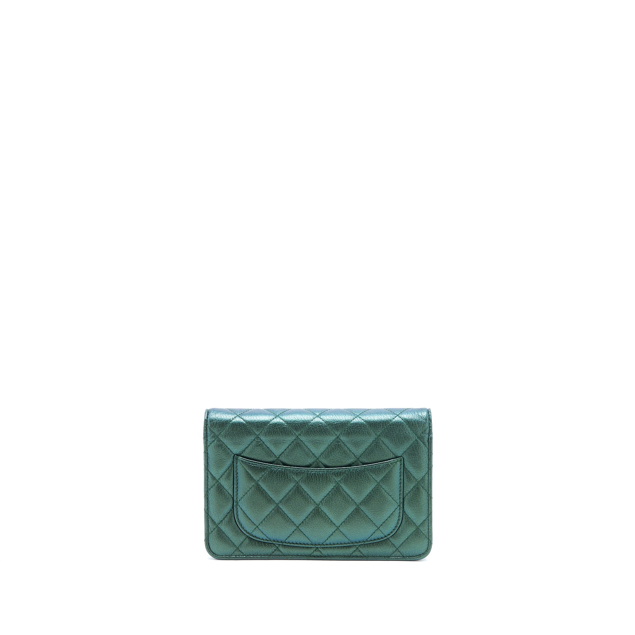 chanel-classic-wallet-on-chain-goatskin-iridescent-green-rainbow-hardware