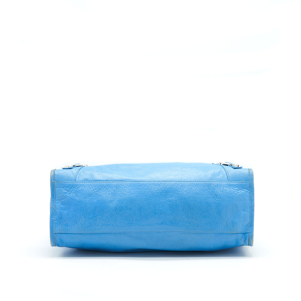 balenciaga-giant-city-in-blue-shw
