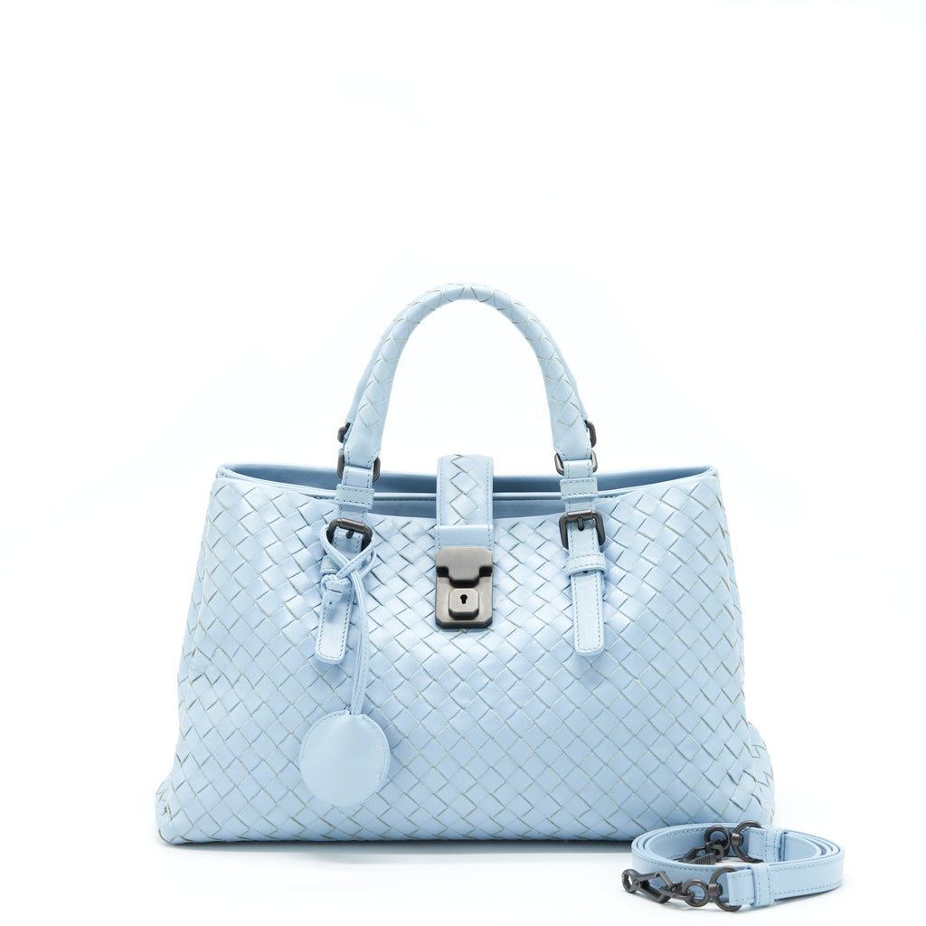 bottega-veneta-roma-tote-bag-lambskin-light-blue-with-brunoto-finish-fardware