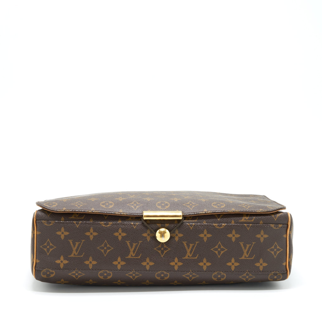 louis-vuitton-messenger-crossbody-bag-monogram-canvas-ghw