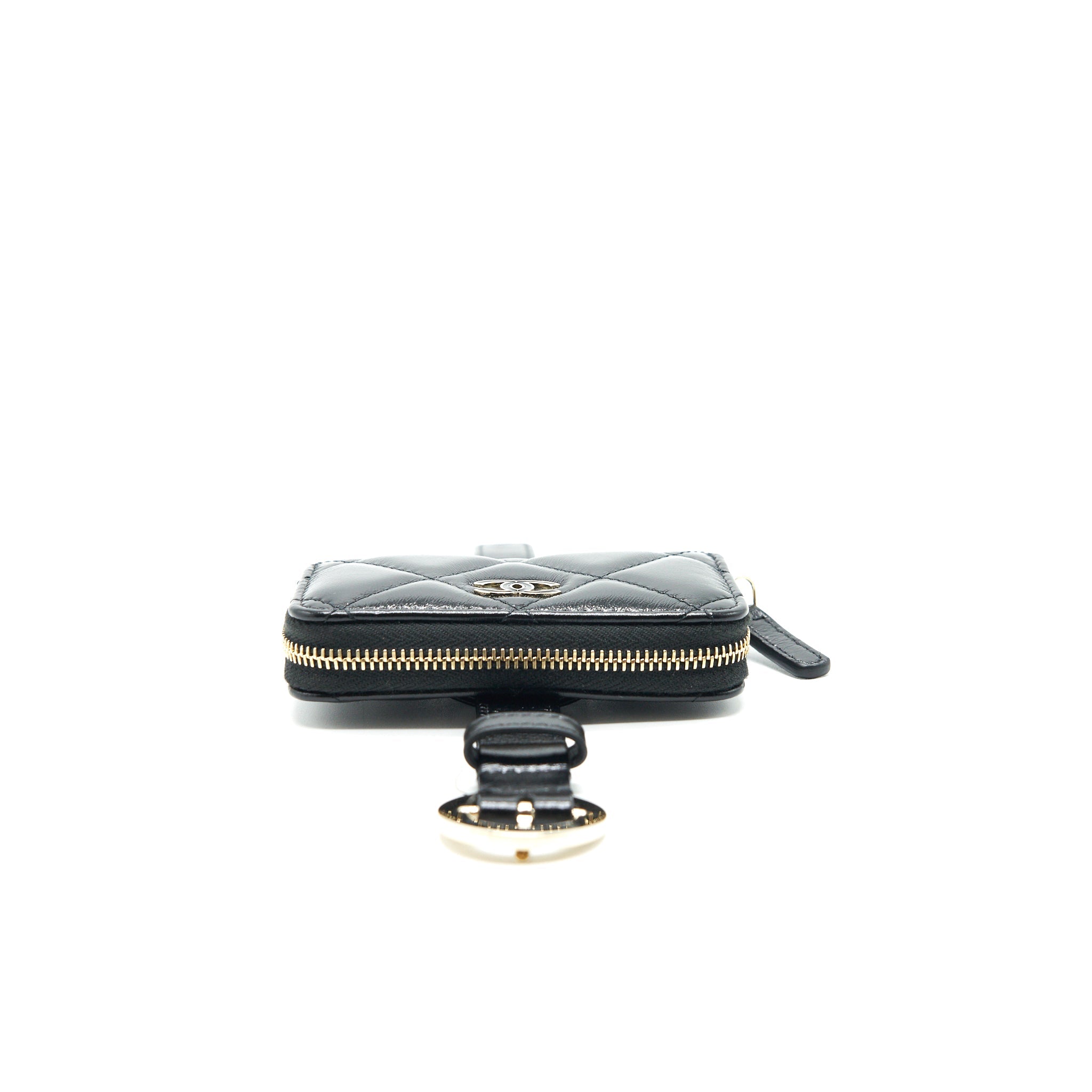 chanel-zipped-coin-purse-bracelets-in-shiny-lambskin