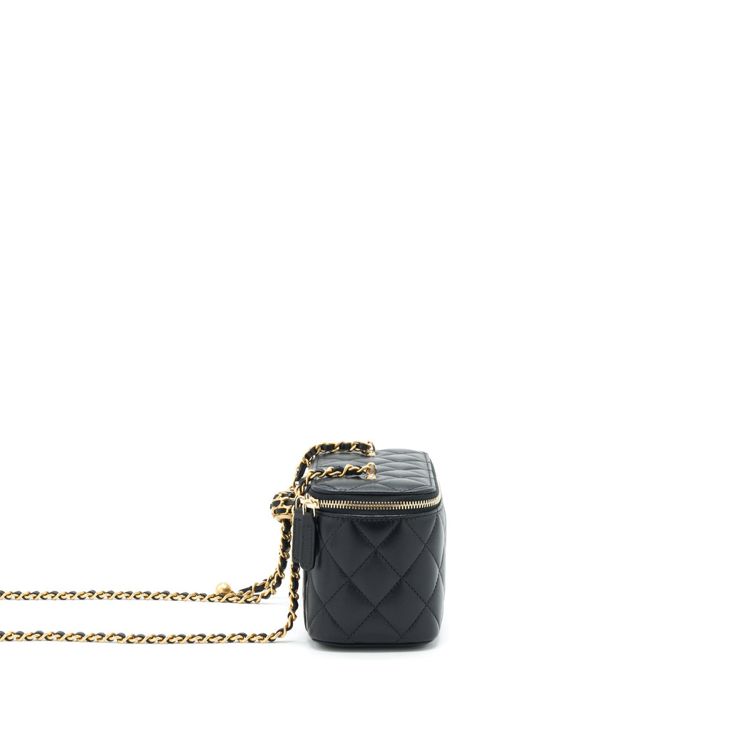 chanel-22s-pearl-crush-long-vanity-with-chain-lambskin-black-ghw