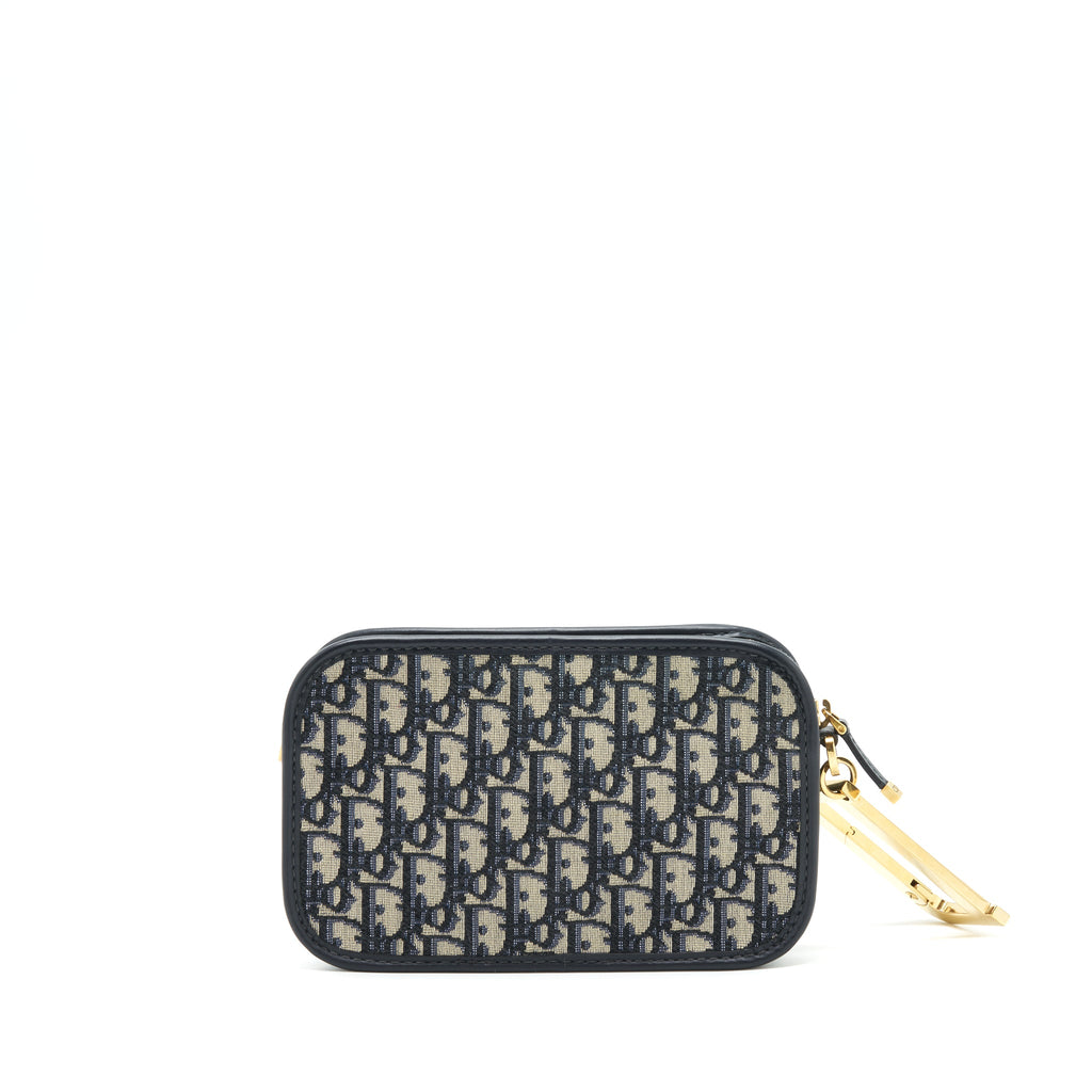 dior-diorquake-pouch-blue-oblique-canvas