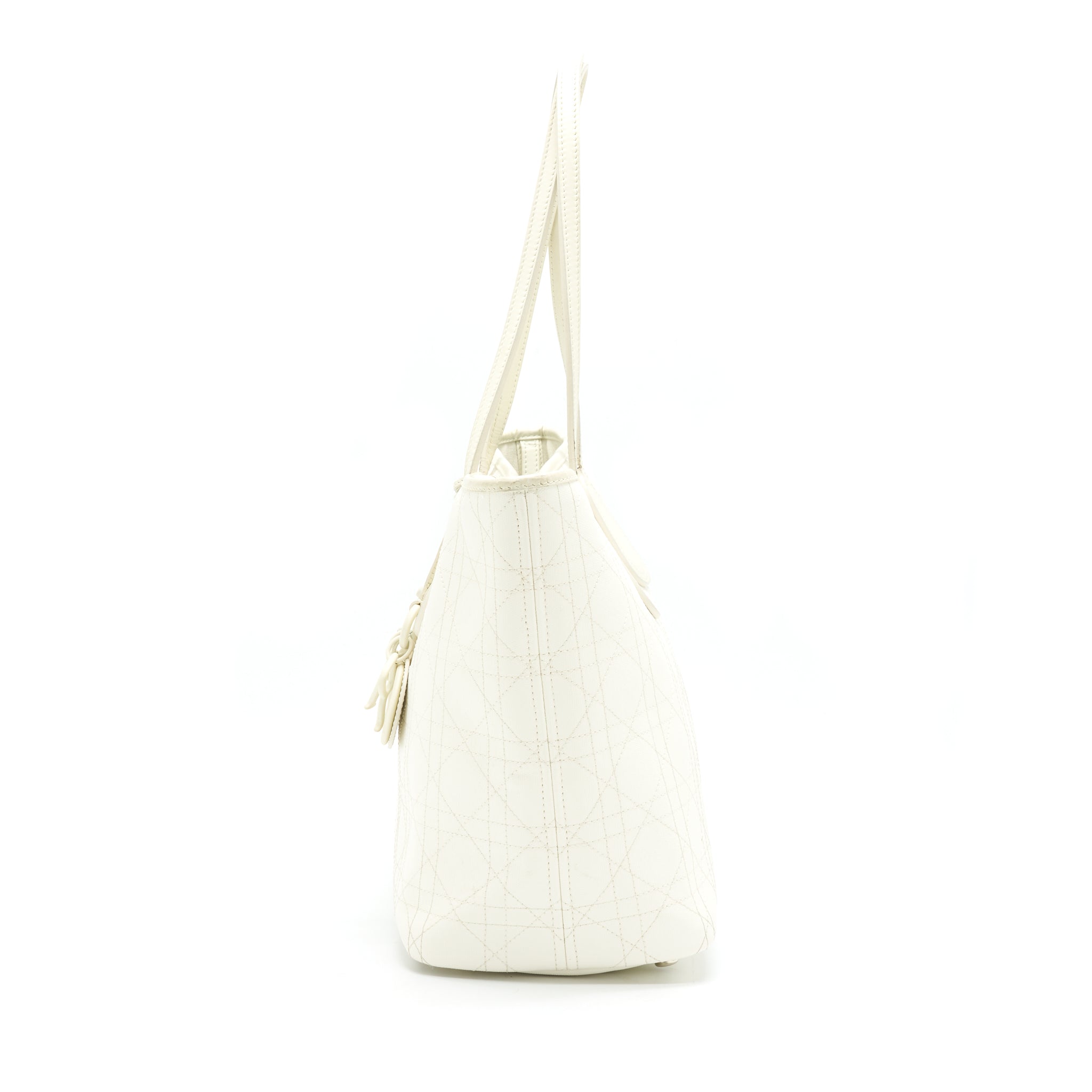 christian-dior-canvas-and-leather-tote-bag-in-creamy-white