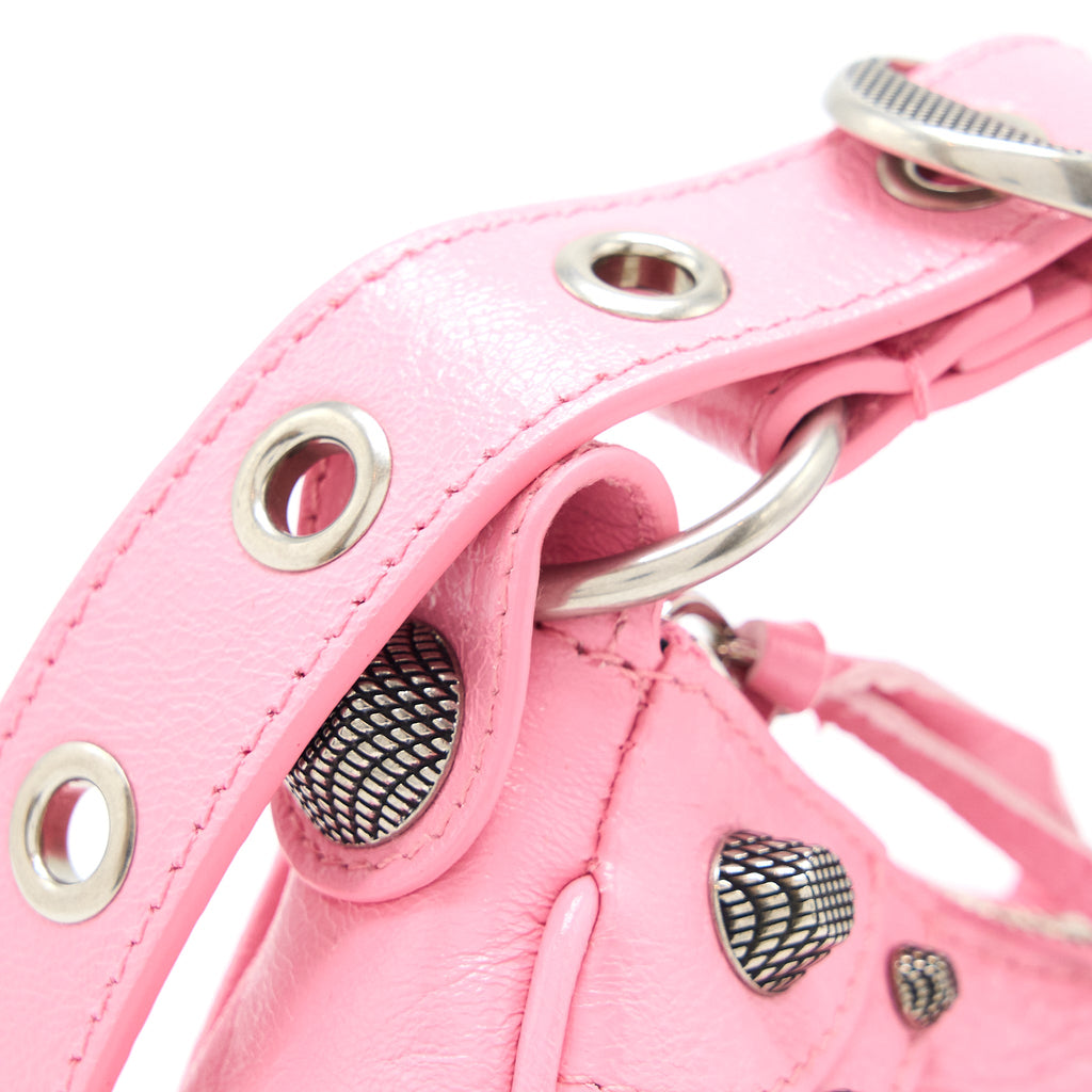 balenciaga-le-cagole-xs-shoulder-bag-calfskin-pink-aged-silver-hardware
