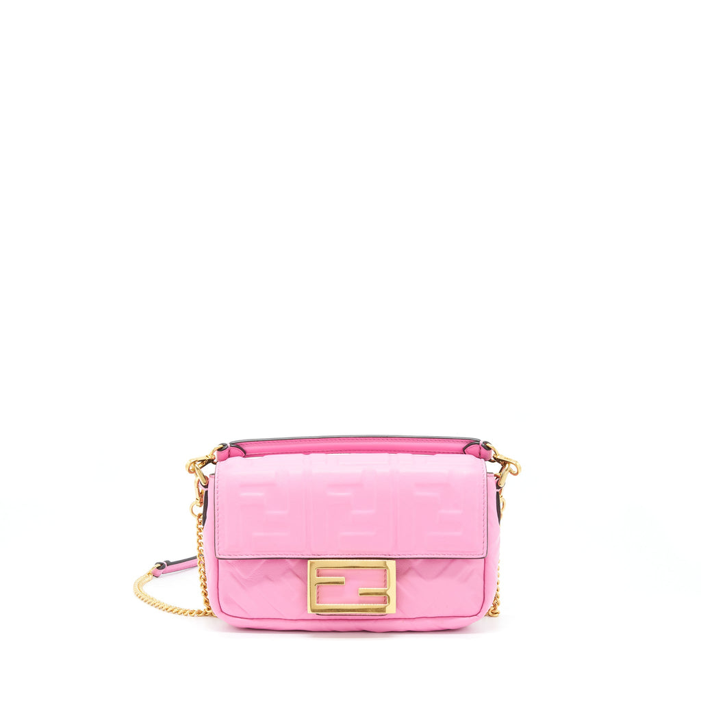 fendi-mini-baguette-lambskin-pink-ghw