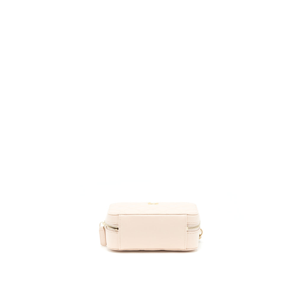 chanel-pearl-crush-mini-camera-case-with-chain-lambskin-light-beige-ghw