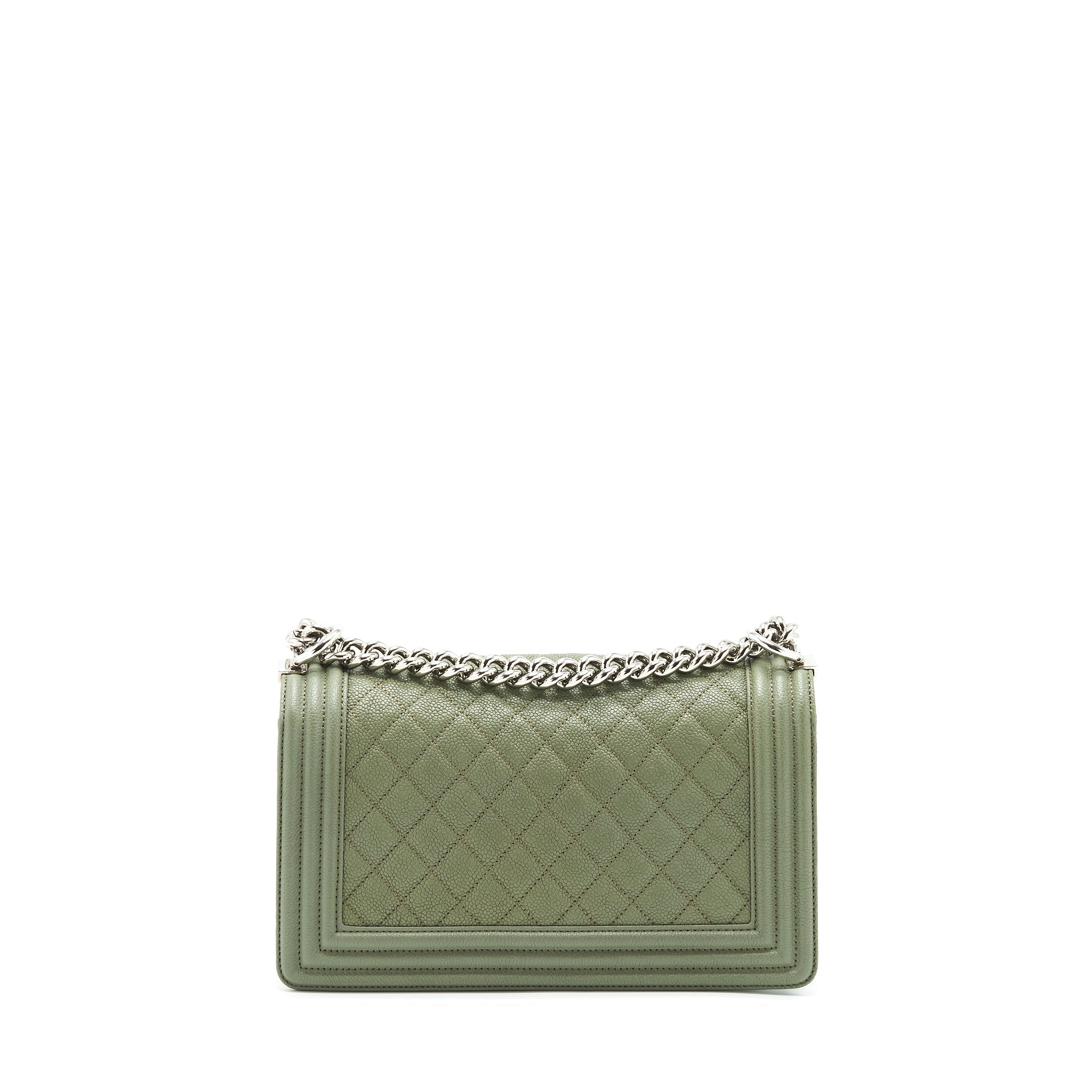 chanel-medium-boy-bag-caviar-light-green-lghw
